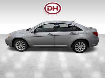 2013 Chrysler 200 Touring