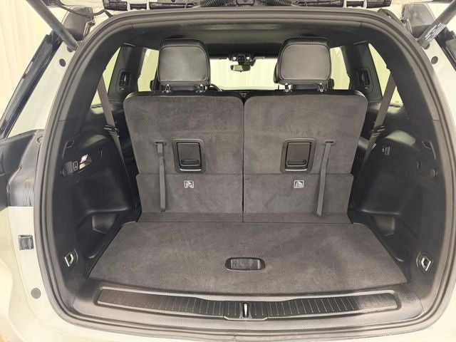 2022 Jeep Grand Cherokee L Altitude