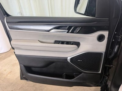 2024 Jeep Wagoneer L Base