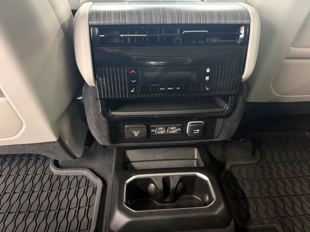 2024 Jeep Wagoneer L Series III