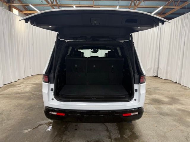 2025 Jeep Wagoneer Series II