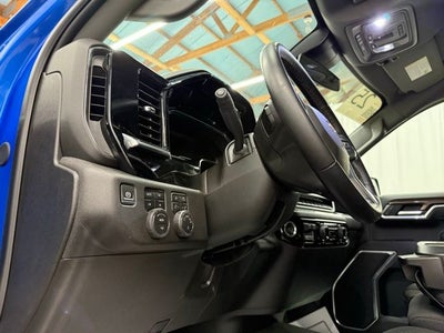 2025 Chevrolet Silverado 1500 LT LT1