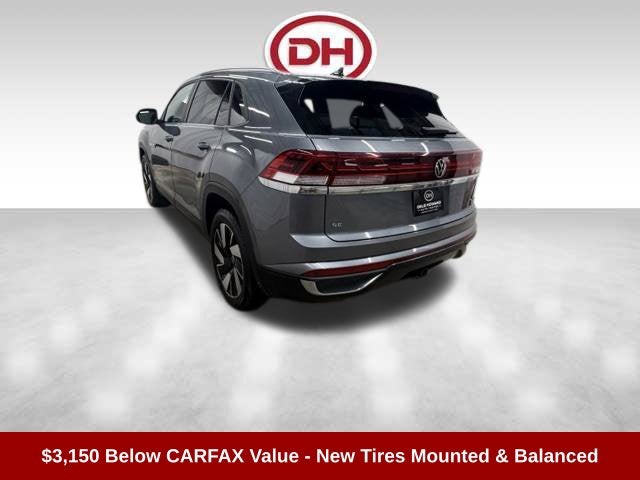 2024 Volkswagen Atlas Cross Sport 2.0T SE w/Technology