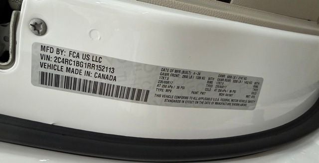 2024 Chrysler Pacifica Touring L