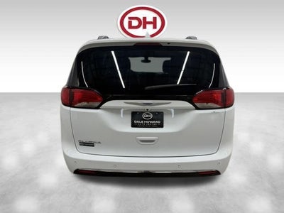 2020 Chrysler Pacifica Touring L Plus