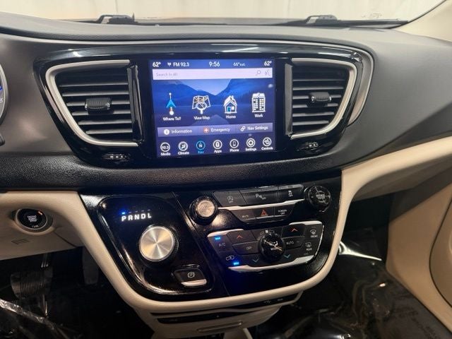 2020 Chrysler Pacifica Touring L Plus
