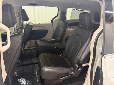 2020 Chrysler Pacifica Touring L Plus