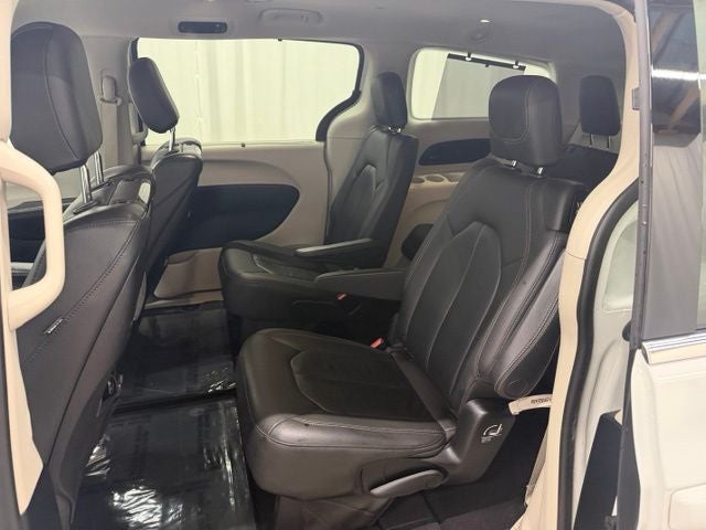 2020 Chrysler Pacifica Touring L Plus