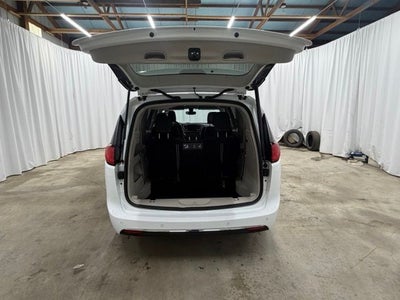2020 Chrysler Pacifica Touring L Plus