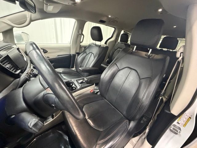 2020 Chrysler Pacifica Touring L Plus