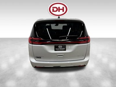 2024 Chrysler Pacifica Limited