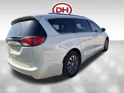 2019 Chrysler Pacifica Hybrid Limited