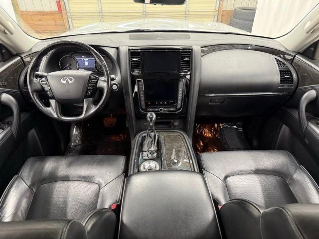 2021 INFINITI QX80 LUXE