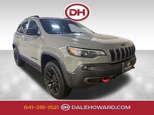 2023 Jeep Cherokee Trailhawk