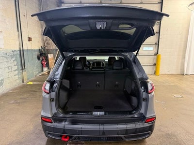 2023 Jeep Cherokee Trailhawk