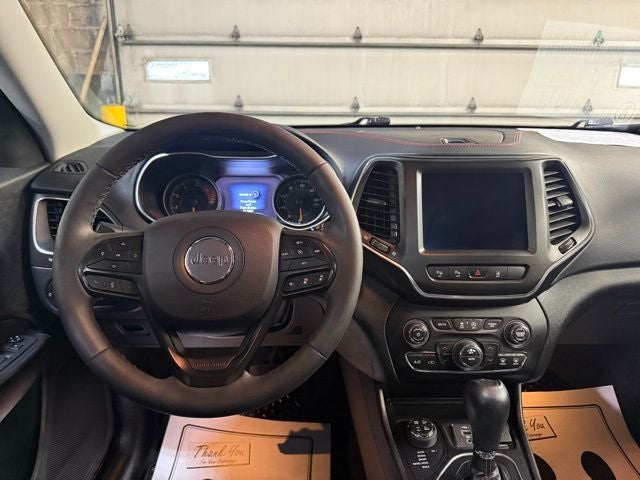 2023 Jeep Cherokee Trailhawk