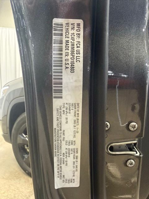 2023 Jeep Cherokee Altitude