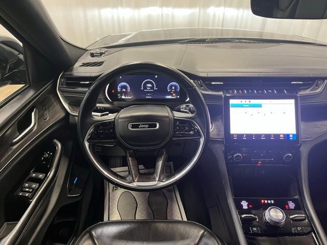 2022 Jeep Grand Cherokee Overland