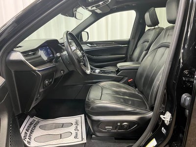 2022 Jeep Grand Cherokee Overland