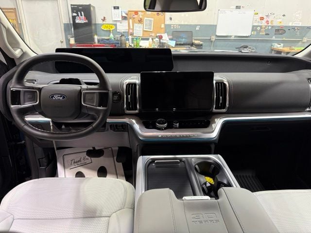 2027 Ford Expedition Platinum