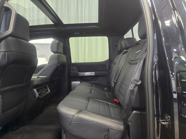 2025 Ford F-350SD Platinum