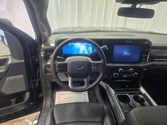 2025 Ford F-350SD Lariat