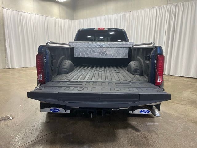 2017 Ford F-350SD Lariat DRW