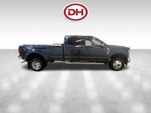 2017 Ford F-350SD Lariat DRW