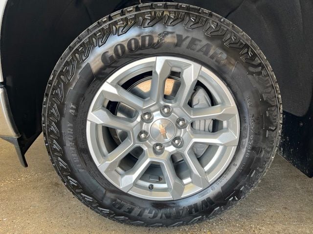 2023 Chevrolet Silverado 1500 LT LT1