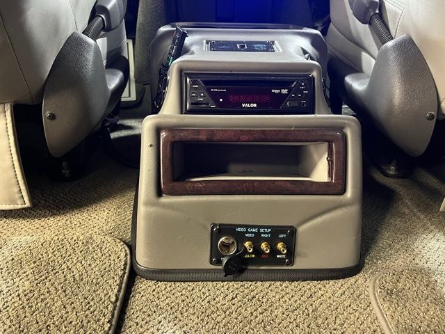 2008 GMC Savana G1500 Explorer 7 Passenger Conversion Van