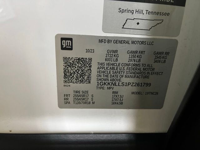 2023 GMC Acadia AT4