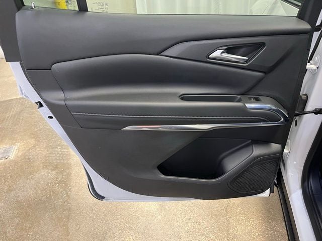 2025 Chevrolet Traverse LT 2LT