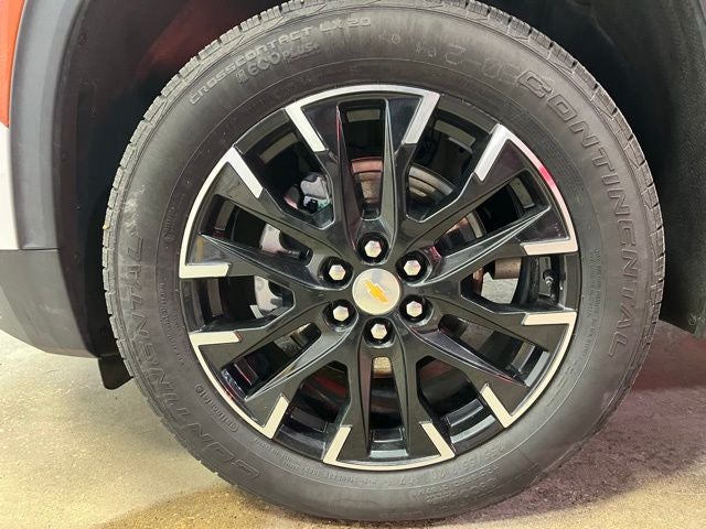 2025 Chevrolet Traverse LT 2LT