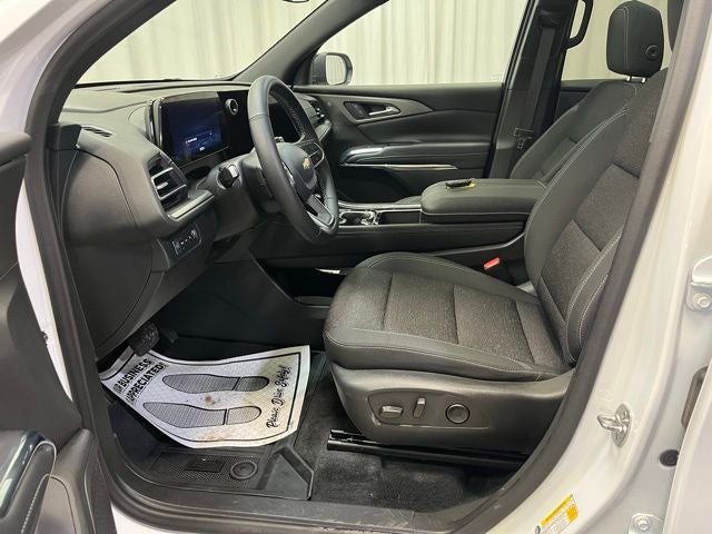 2025 Chevrolet Traverse LT 2LT