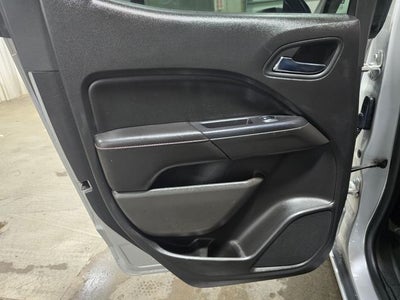 2017 GMC Canyon SLE1