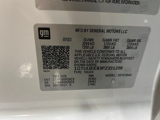 2023 GMC Sierra 1500 AT4