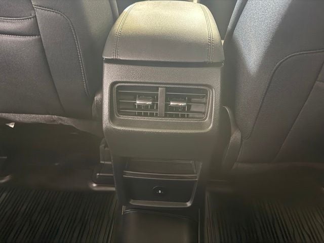 2023 Ford Edge SE