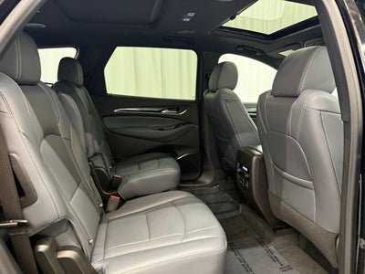 2022 Buick Enclave Essence