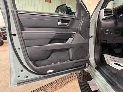 2025 Toyota Tundra Hybrid Platinum