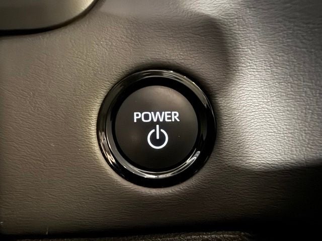 2025 Toyota Tundra Hybrid Platinum