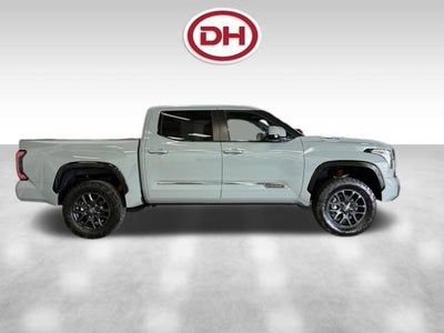 2025 Toyota Tundra Hybrid Platinum
