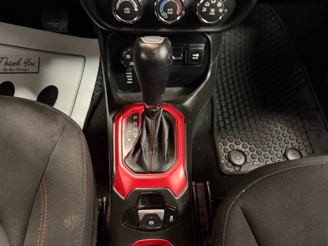 2017 Jeep Renegade Trailhawk